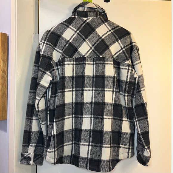 GARAGE | Vancity Jacket - Picture 2 of 7